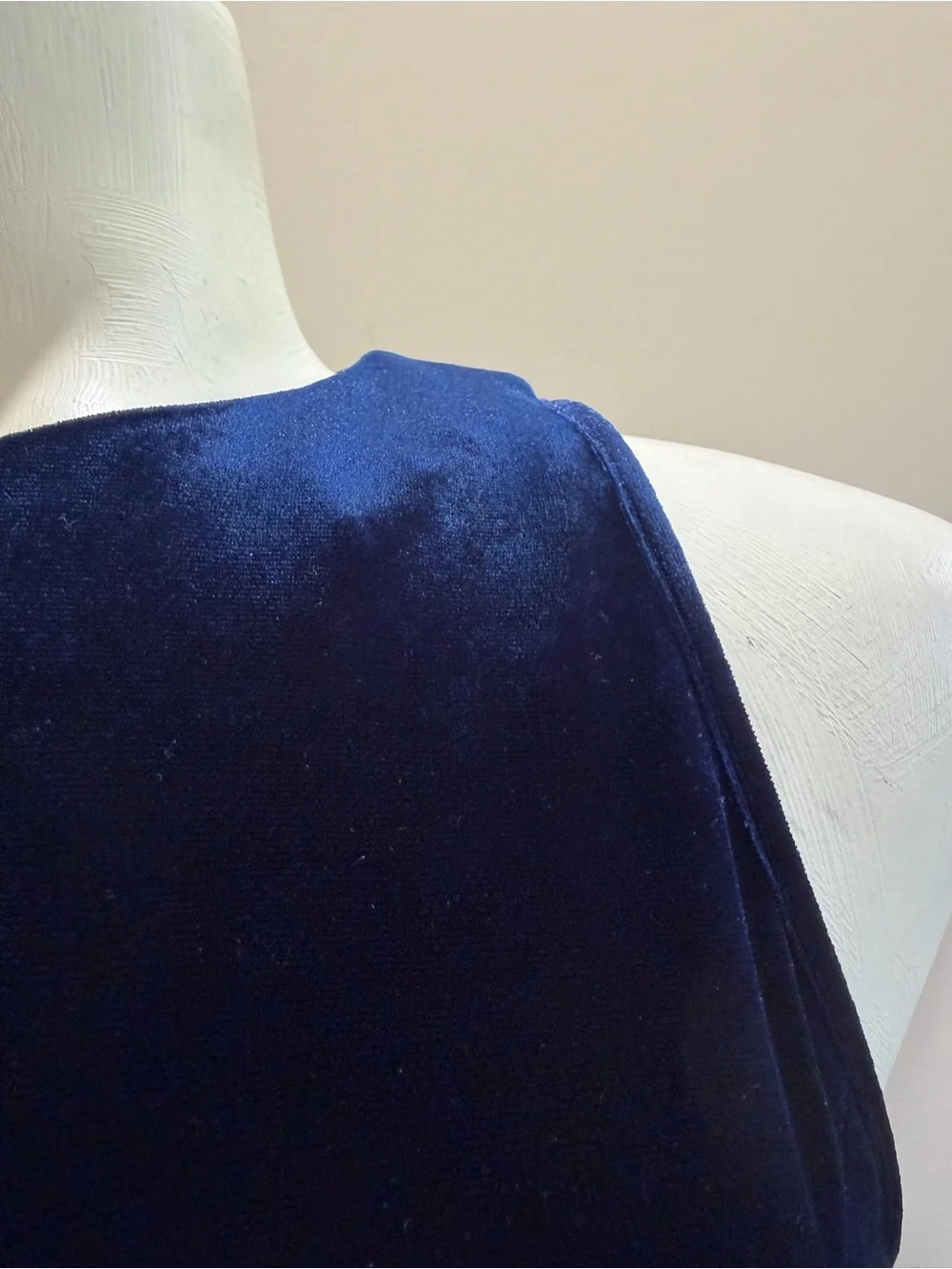 Papell Boutique Elegant Navy Velvet Maxi Dress - Sleeveless Evening Gown
